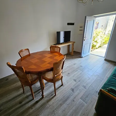 Domaine Villecarla Apartment Villedubert